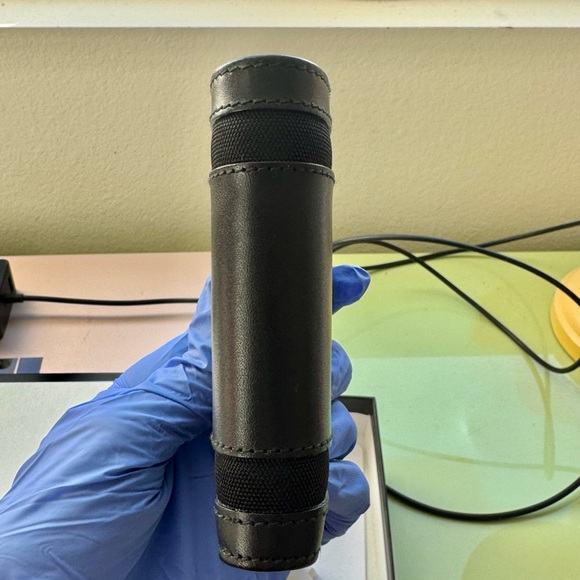 Gucci Bifold Wallet with COA NWOT - Picture 7 of 12